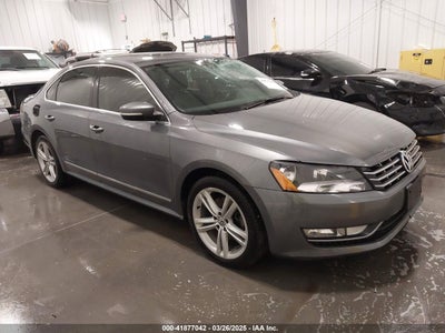 VOLKSWAGEN PASSAT 2014