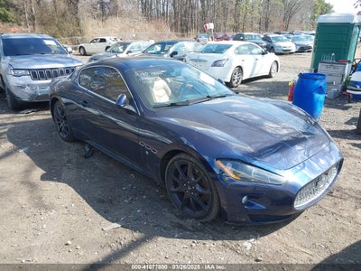 MASERATI GRANTURISMO 2012