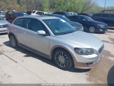 VOLVO C30 2009