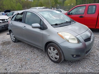 TOYOTA YARIS 2010