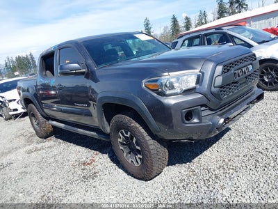 TOYOTA TACOMA 2019