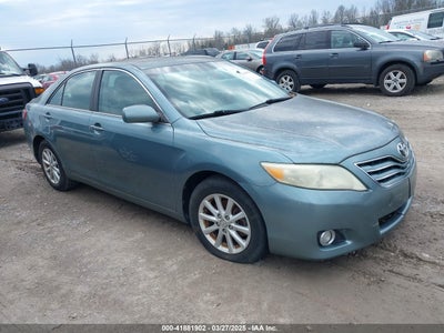 TOYOTA CAMRY 2010