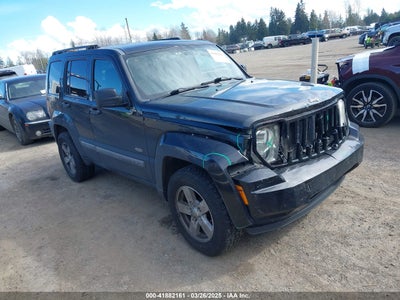 JEEP LIBERTY 2012
