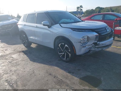 MITSUBISHI OUTLANDER 2022