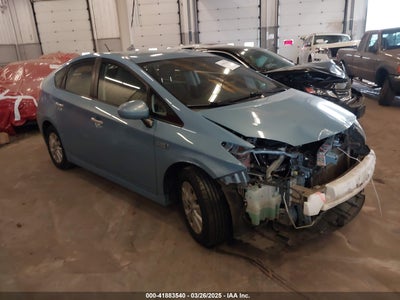 TOYOTA PRIUS PLUG-IN 2013