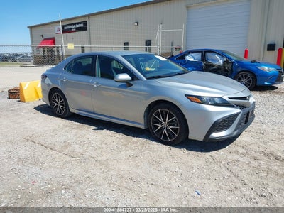 TOYOTA CAMRY 2021
