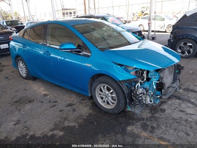 TOYOTA PRIUS PRIME 2017