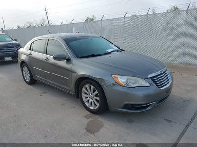 CHRYSLER 200 2012