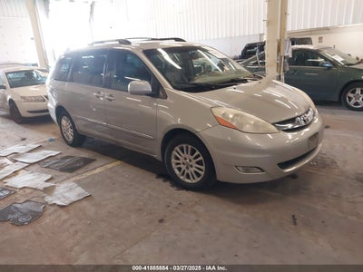 TOYOTA SIENNA 2008