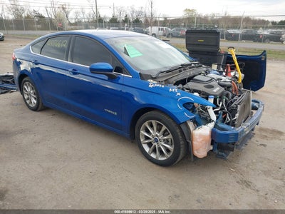FORD FUSION HYBRID 2017