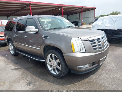 CADILLAC ESCALADE ESV 2013