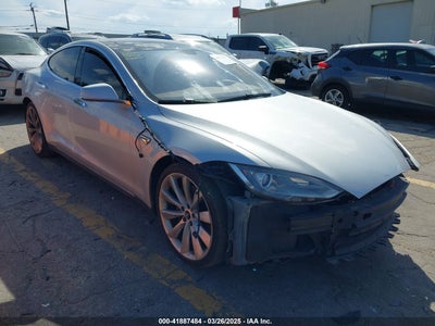 TESLA MODEL S 2014