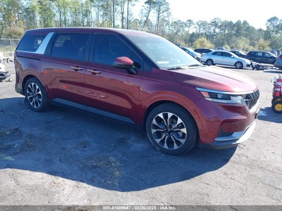 KIA CARNIVAL MPV 2024