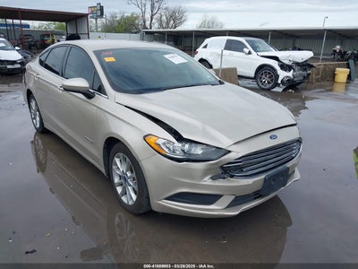 FORD FUSION HYBRID 2017