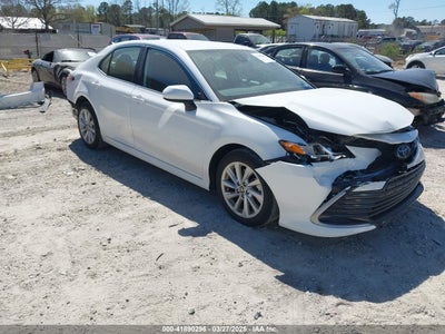TOYOTA CAMRY 2023