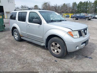 NISSAN PATHFINDER 2005