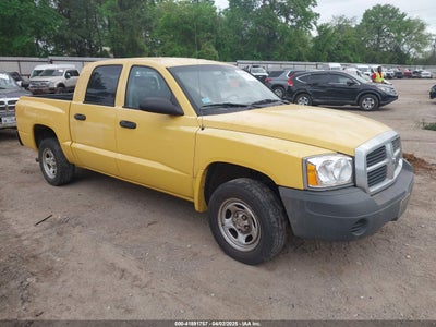 DODGE DAKOTA 2006
