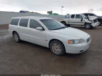 VOLVO V70 2005