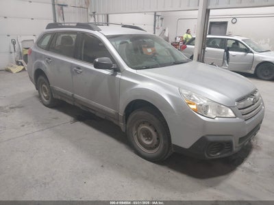 SUBARU OUTBACK 2013