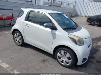 SCION IQ 2012