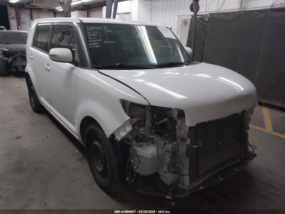 SCION XB 2015