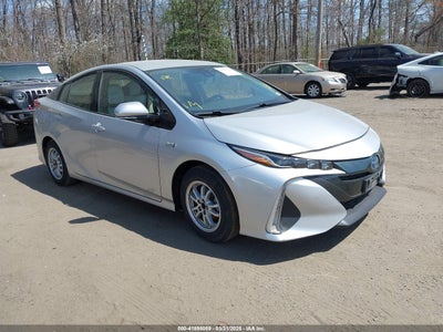TOYOTA PRIUS PRIME 2017