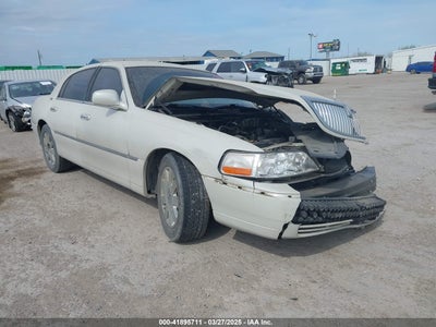 LINCOLN TOWN CAR 2005