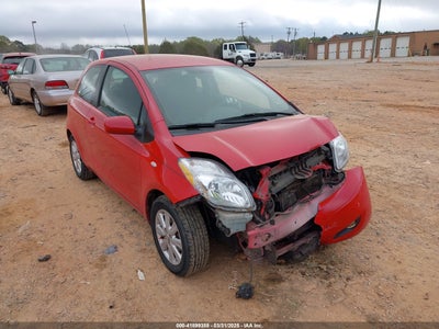 TOYOTA YARIS 2009