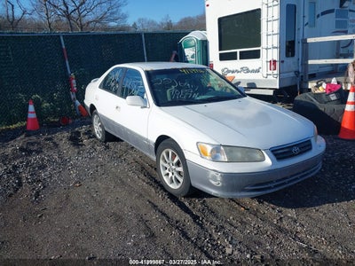 TOYOTA CAMRY 2001