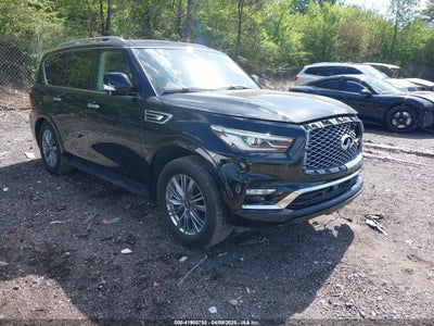 INFINITI QX80 2021