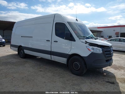 MERCEDES-BENZ SPRINTER 2500 2023