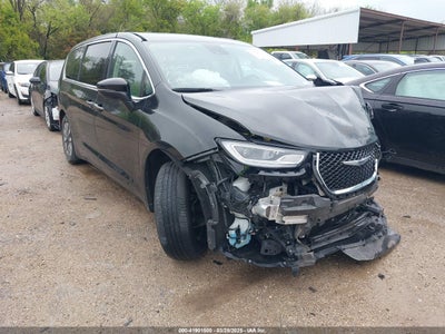 CHRYSLER PACIFICA HYBRID 2023