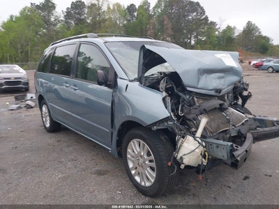 TOYOTA SIENNA 2008