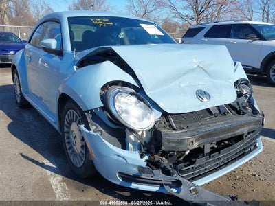 VOLKSWAGEN BEETLE 2014