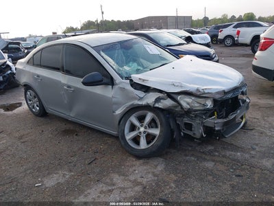 CHEVROLET CRUZE 2015