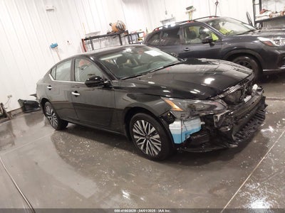 NISSAN ALTIMA 2024
