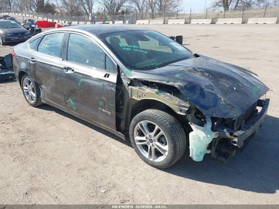 FORD FUSION HYBRID 2016