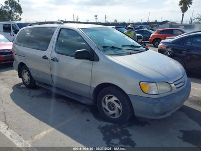 TOYOTA SIENNA 2001