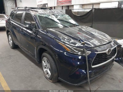 TOYOTA HIGHLANDER 2023