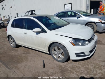 VOLKSWAGEN GOLF 2017