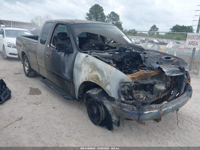 FORD F-150 2002
