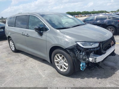 CHRYSLER PACIFICA 2025