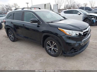 TOYOTA HIGHLANDER 2016