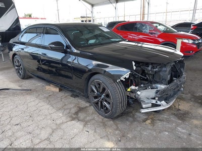 BMW 740 2023