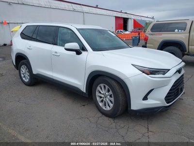 TOYOTA GRAND HIGHLANDER 2024