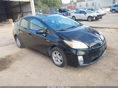 TOYOTA PRIUS 2011