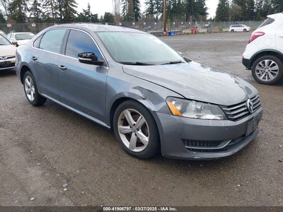VOLKSWAGEN PASSAT 2013