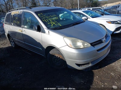 TOYOTA SIENNA 2005