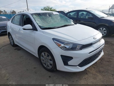 KIA RIO 2021