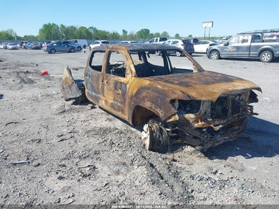 TOYOTA TACOMA 2023